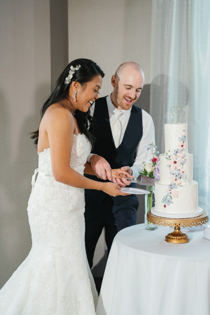 Boise Best Wedding Venue Residence Inn Bride and Groom Cake Cutting