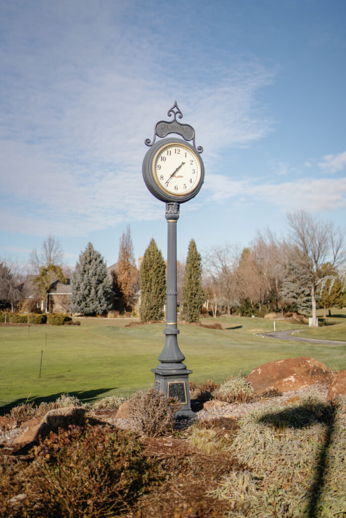 Boise Best Wedding Venue Spurwing Golf Club in Meridian clock
