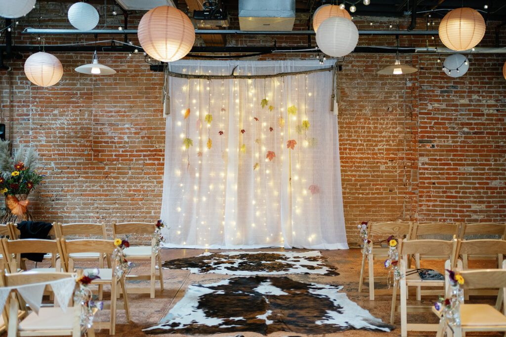 Boise Best Wedding venue Beside Bardenay downtown indoor ceremony