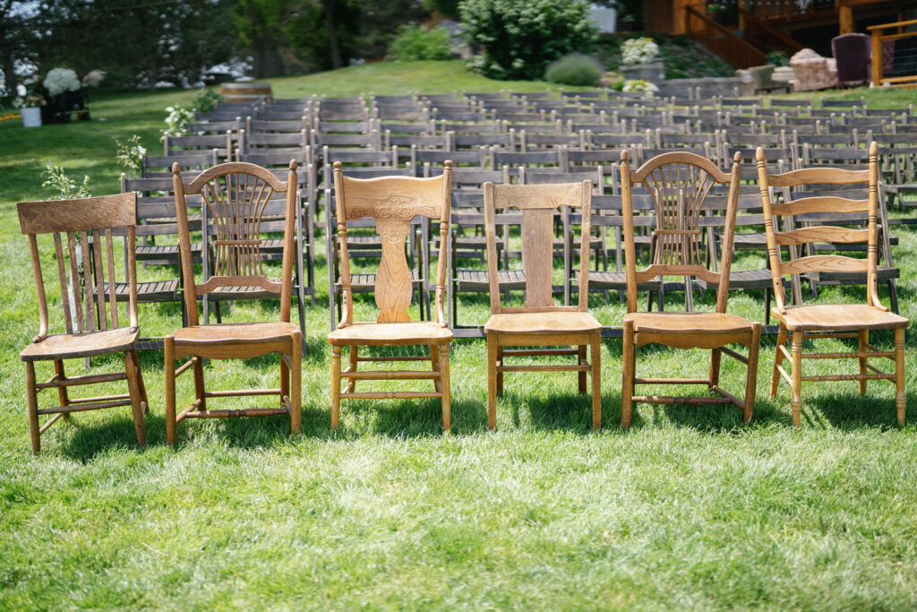 Boise Wedding Venue Fox Canyon Vineyard in Marsing wood vintage Chairs