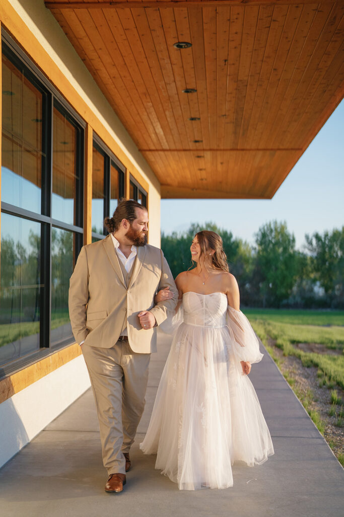 The Ultimate Guide to 28 of Boise Idaho's  Best Wedding Venues Deer Flat Ranch bride and groom